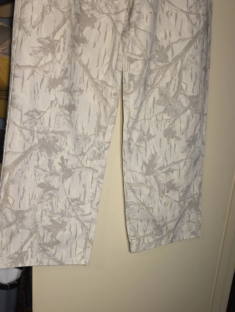 Wild Fable Low Rise Baggy Jeans